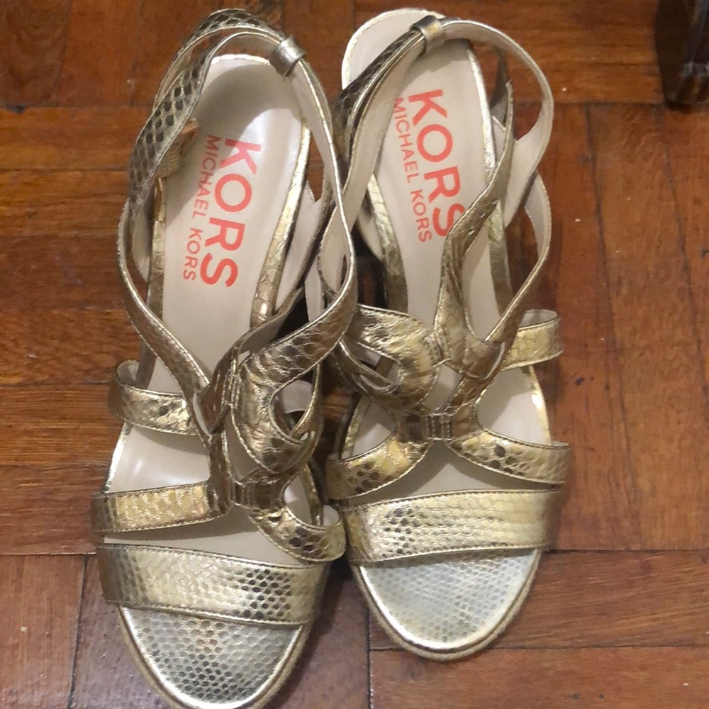 Michael kors wedges